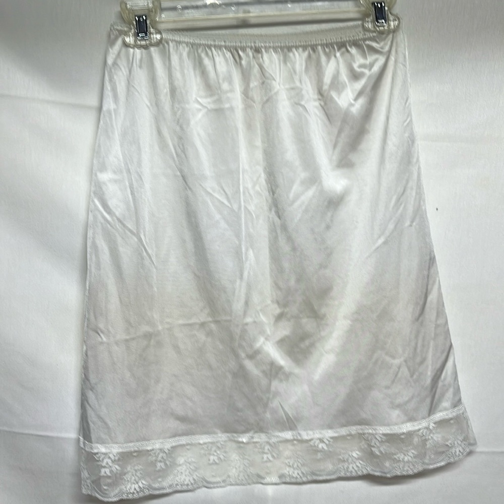 Vintage Antron lll Half Slip